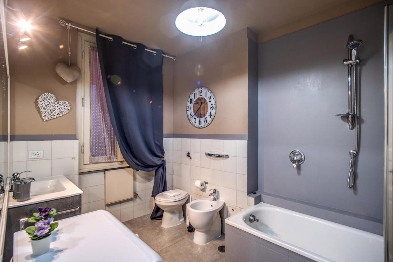 Trevi Miracle Suite Rome Bagian luar foto