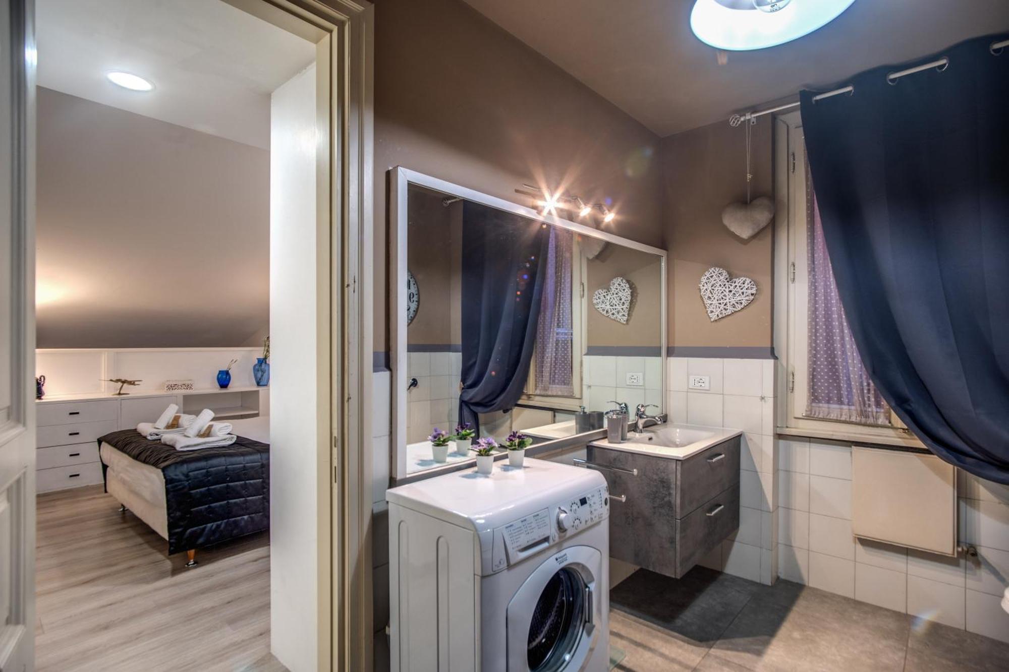 Trevi Miracle Suite Rome Bagian luar foto