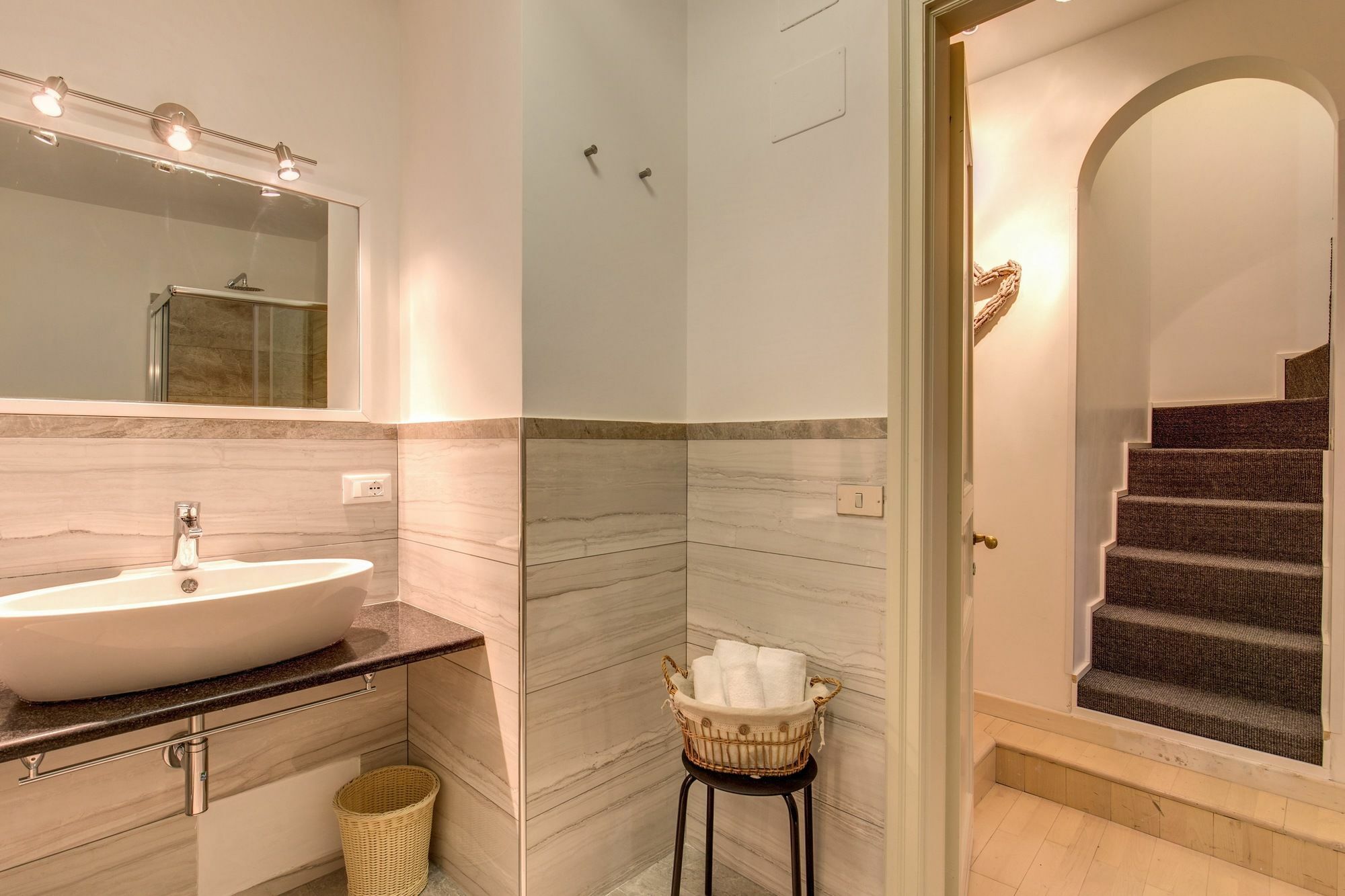 Trevi Miracle Suite Rome Bagian luar foto