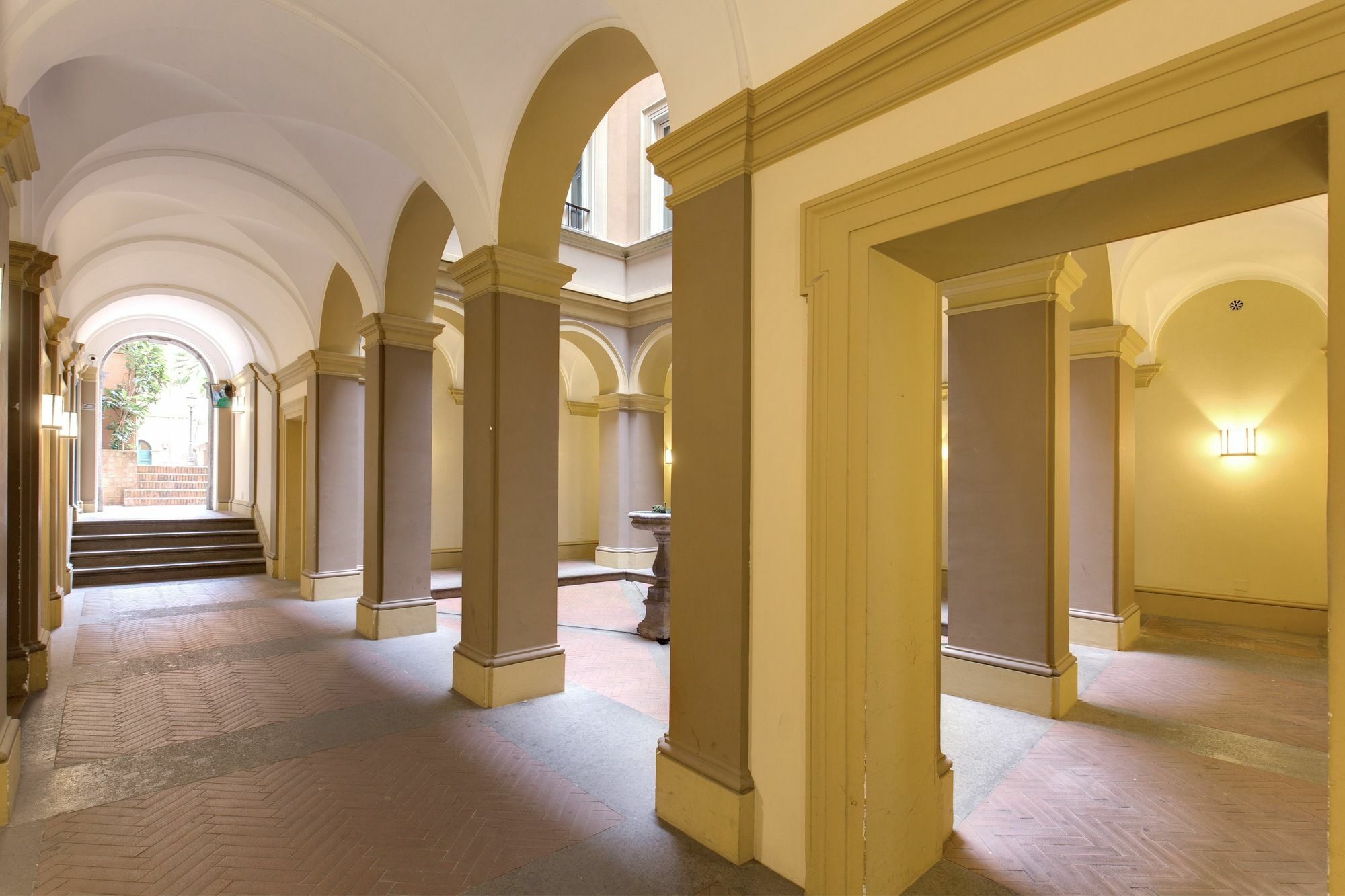 Trevi Miracle Suite Rome Bagian luar foto